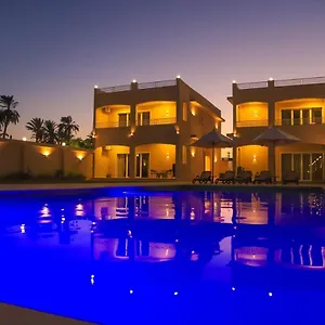 Royal Nile - Pool View 2 Luxor